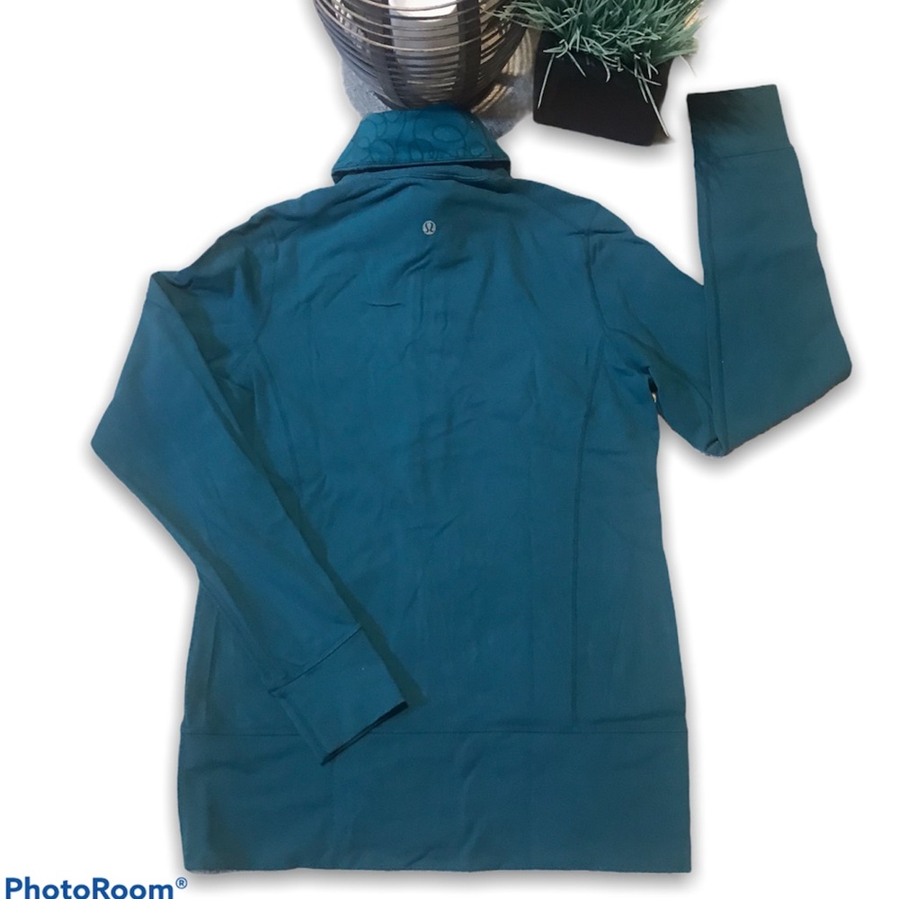 Lululemon Jacket - Picture 6 of 8